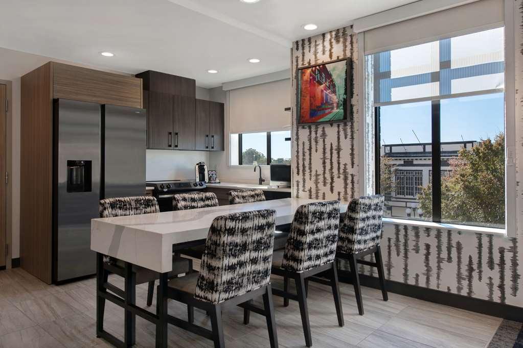 Home2 Suites By Hilton Anderson Downtown 객실 사진